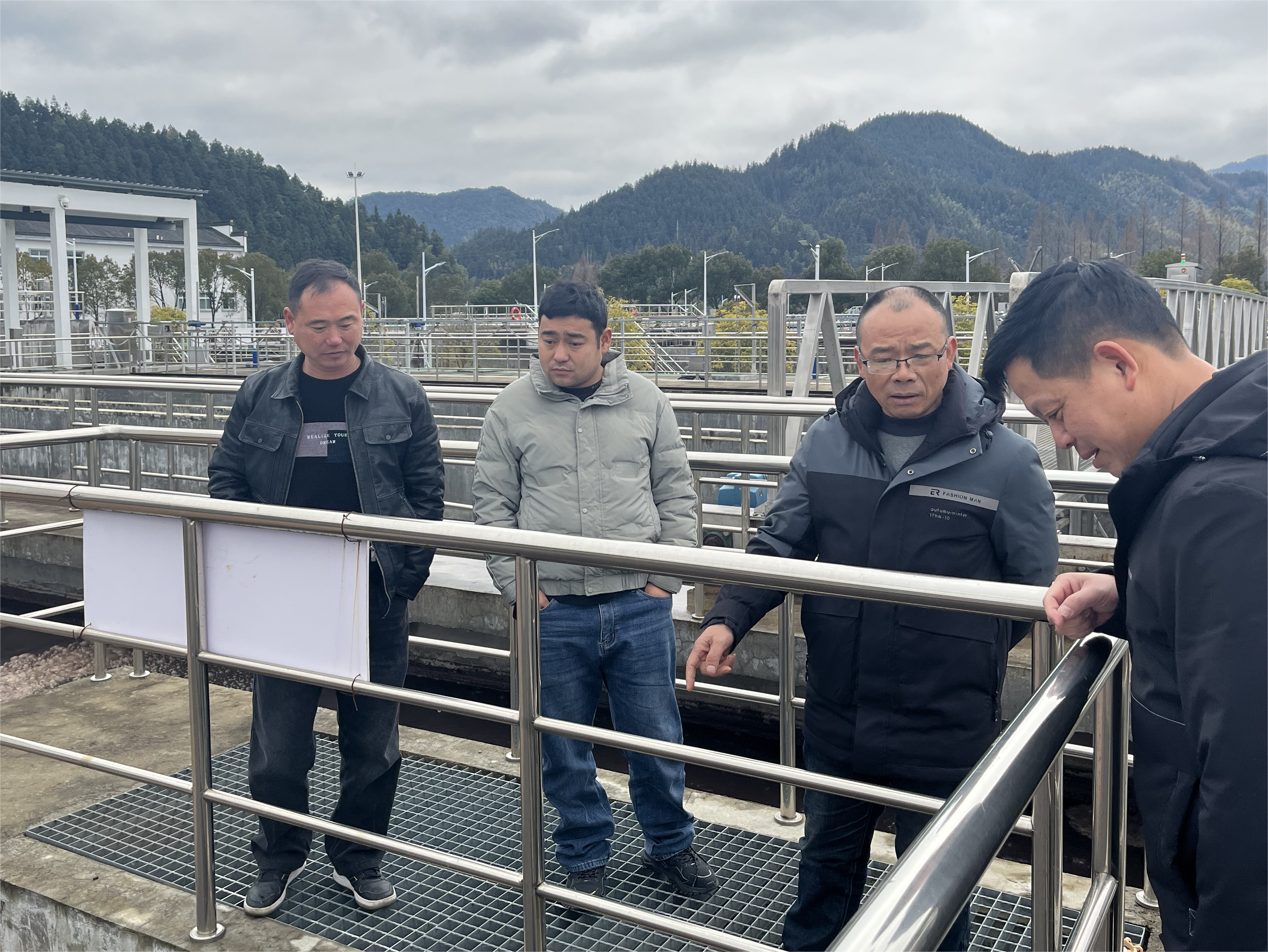 圖片2.png 圖片2.png